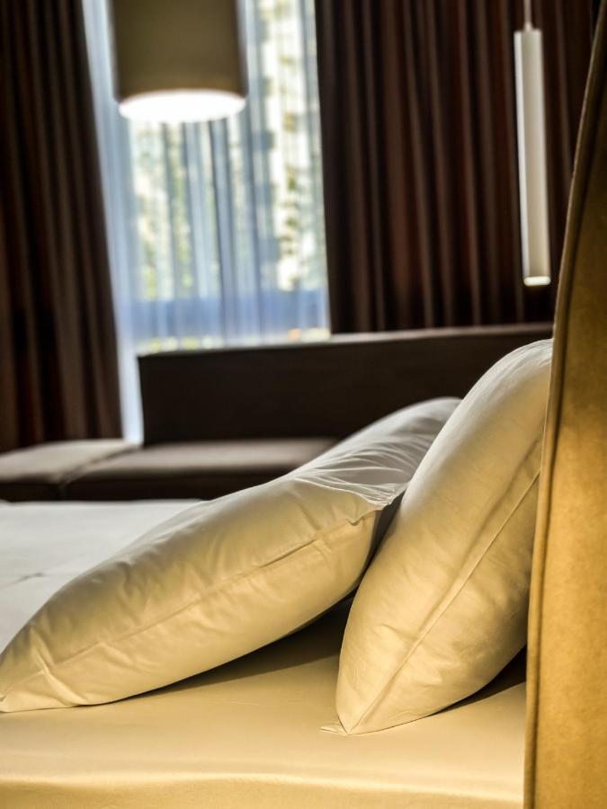 Alexander Rooms Durres Exterior photo