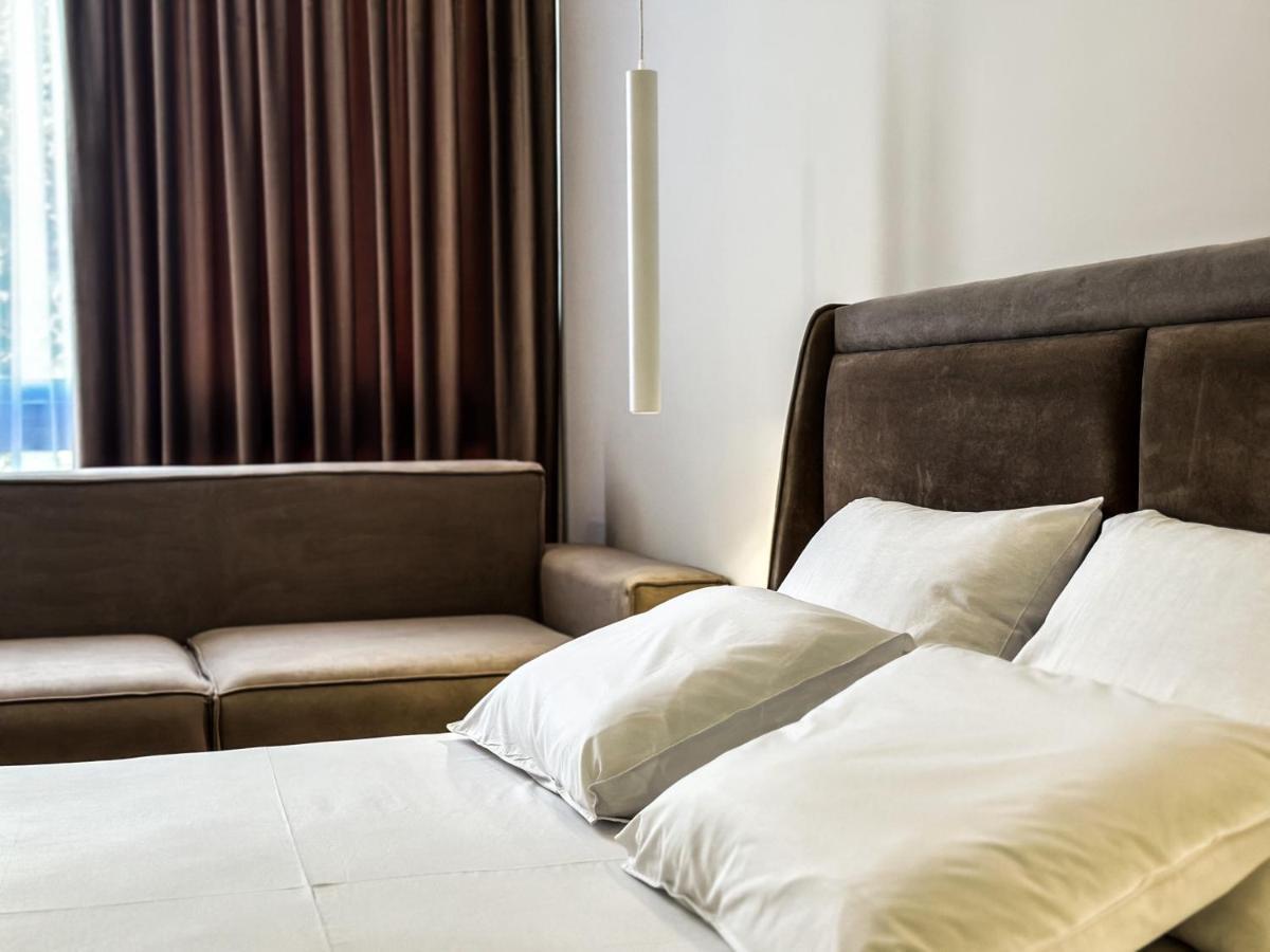Alexander Rooms Durres Exterior photo
