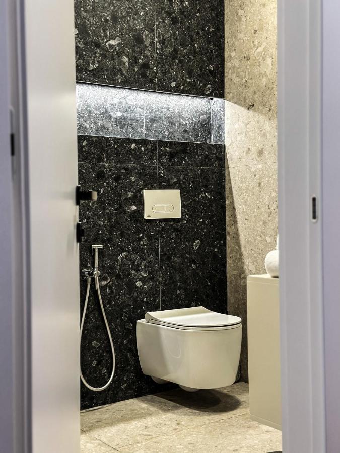 Alexander Rooms Durres Exterior photo